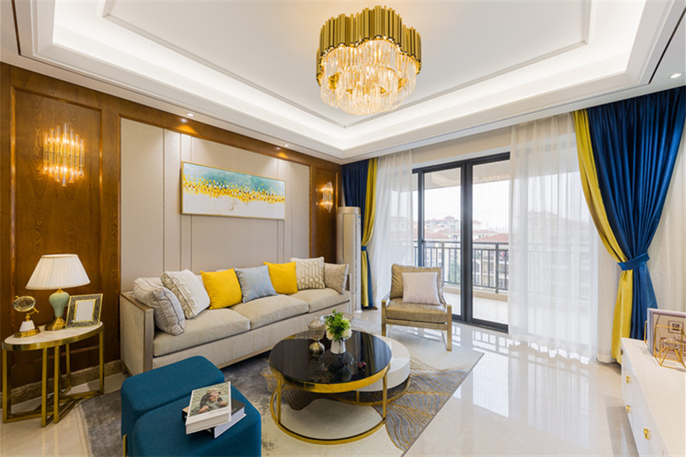 海口市港島花園輕奢風格三居室裝修案例